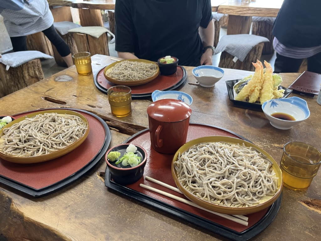 EADFA992-F9F2-4253-9508-0C6589D420A2_1_105_c